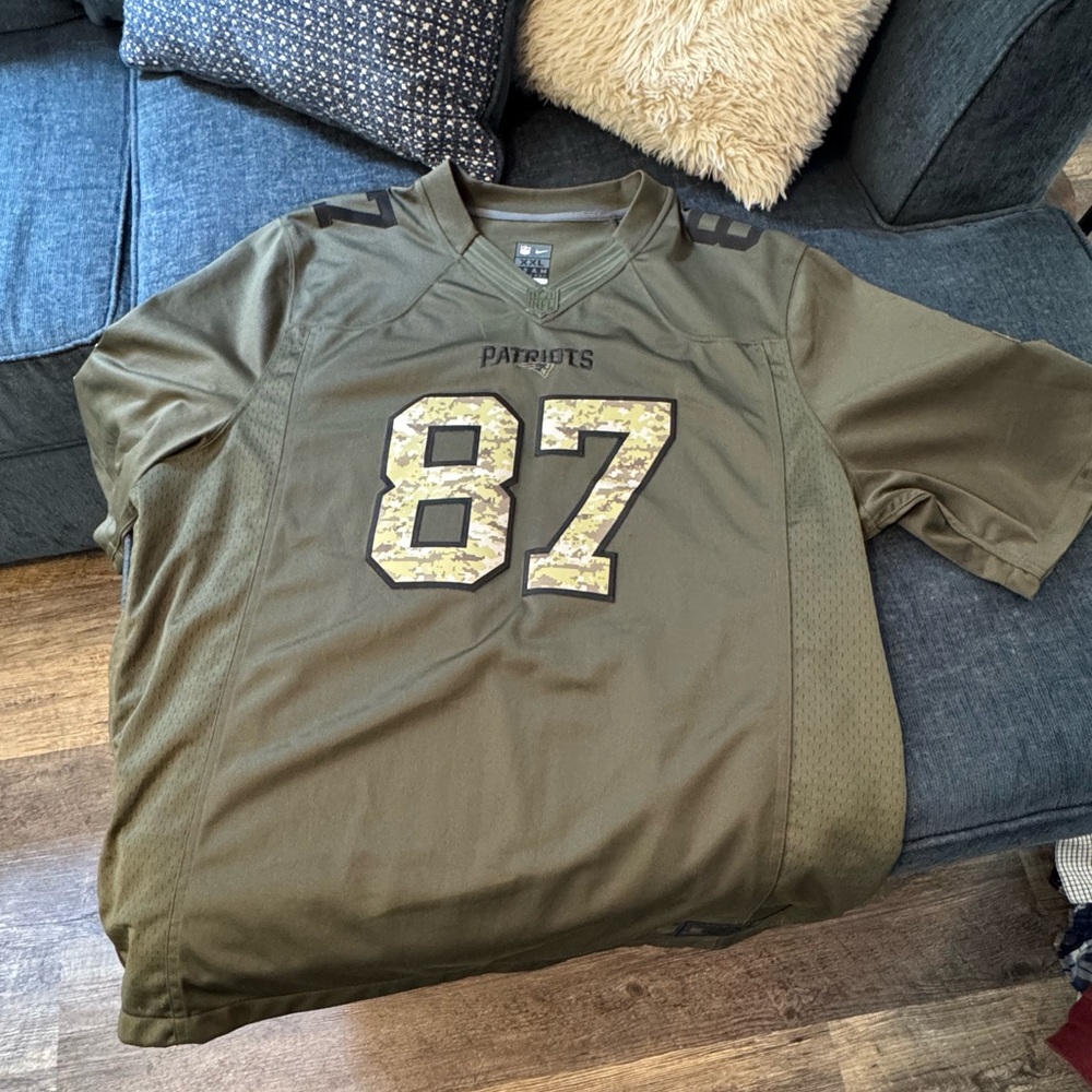 NFL Green Jersey Shirt Patriots Gronkowski